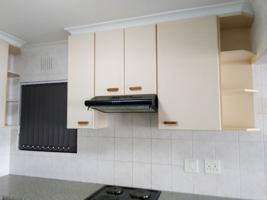 To Let 2 Bedroom Property for Rent in Van Ryneveld Western Cape